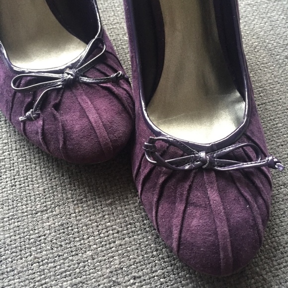 Suede Pumps by Nine West - Dark Purple Sz 9 - Picture 7 of 8